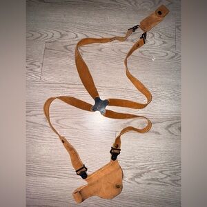 Galco Men's Tan Leather Shoulder Holster Conseal Carry